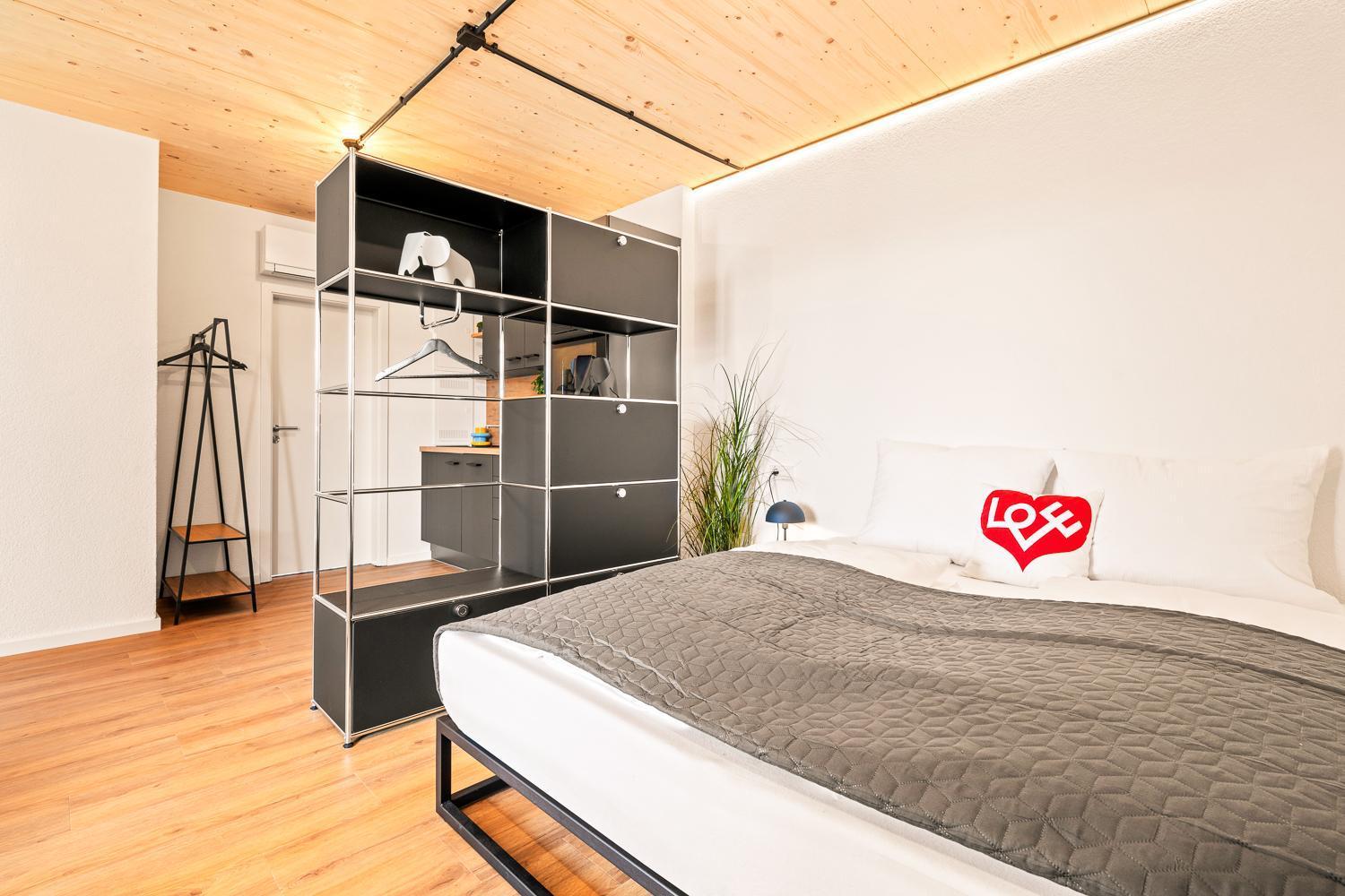 Penthouse Mit Traumhafter Terrasse Klimatisiert Apartment Friedrichshafen Luaran gambar